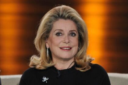 катрин денев